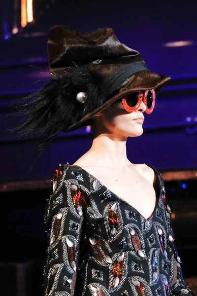 Look 101